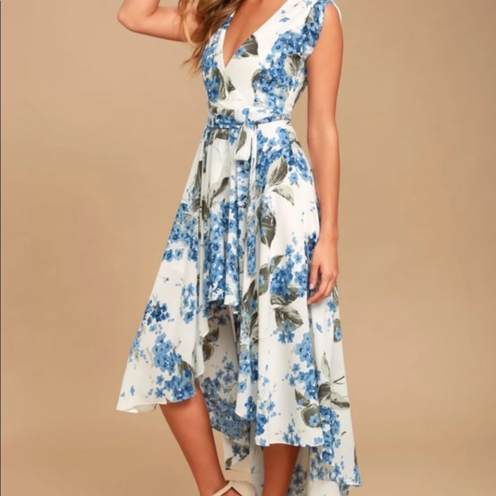 Lulus French countryside dress